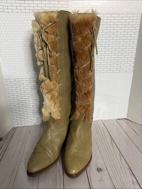 ALLURE - VINTAGE Knee-High Fur-Trim ITALIAN Leather Boots in Olive